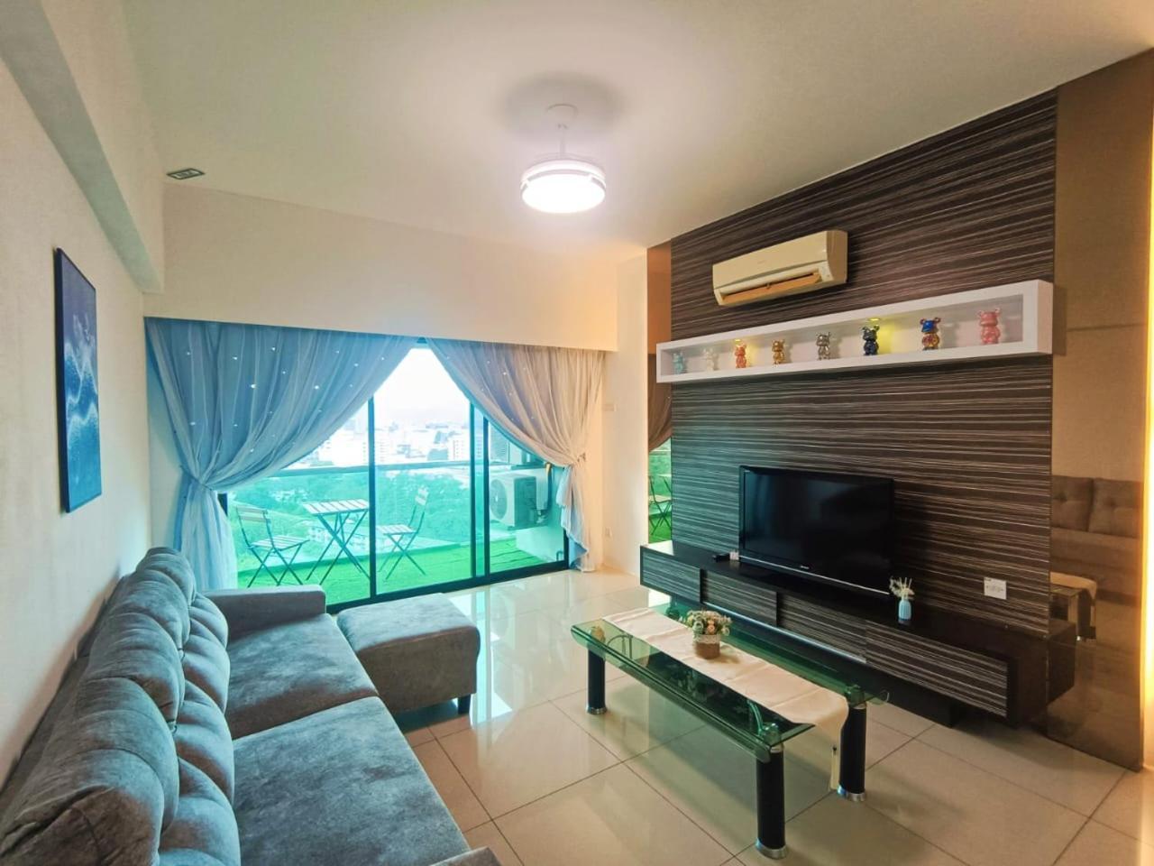 K. Riverfront Apartment Ipoh Extérieur photo