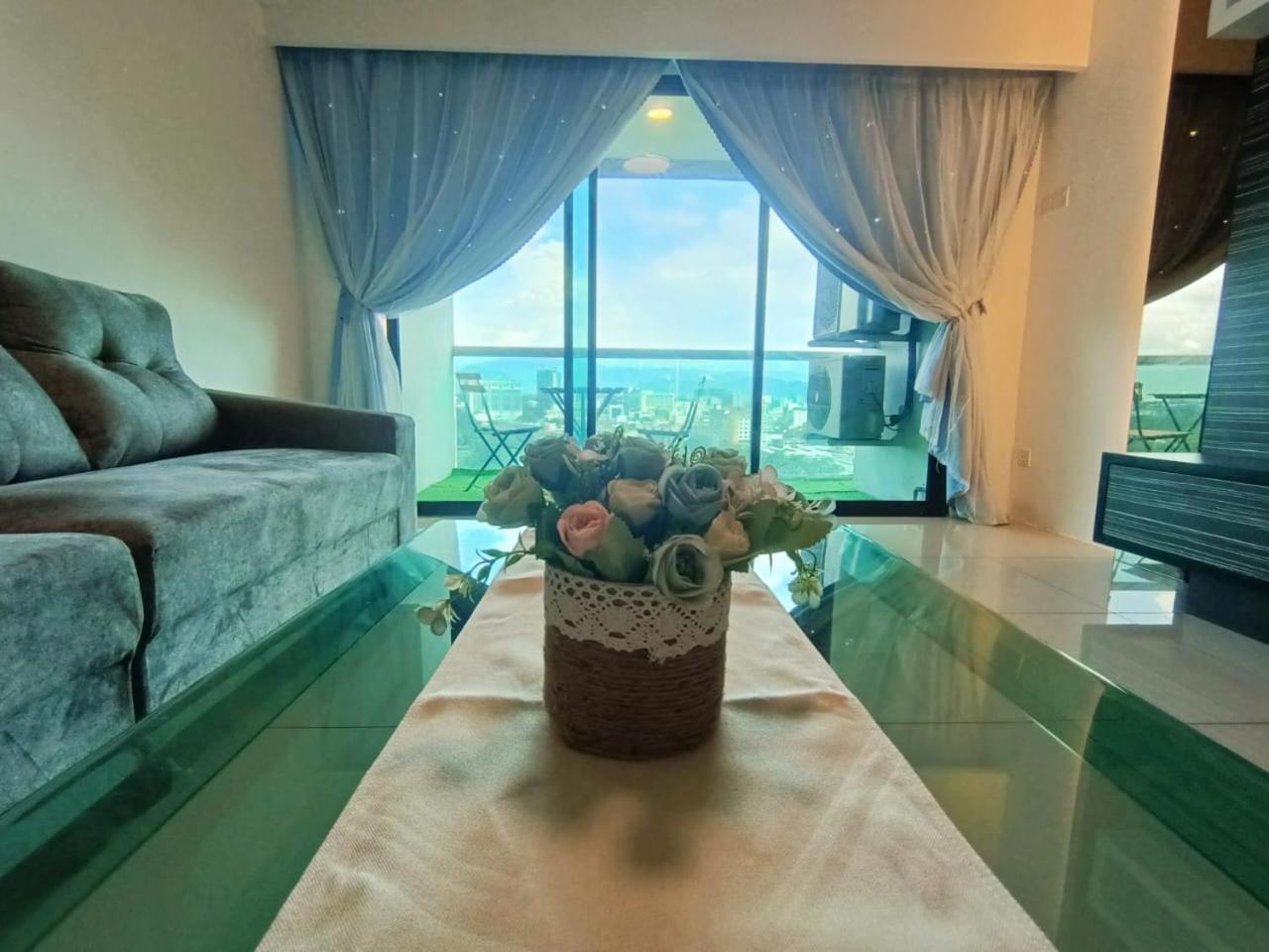 K. Riverfront Apartment Ipoh Extérieur photo